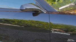 Camaro_reflection.jpg