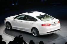 2013-Ford-Fusion-Detroit-Auto-Show-06.JPG