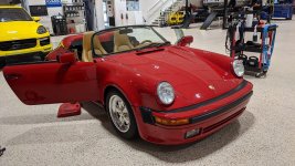 porsche1.jpg