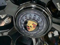 center lock faded hub - 1.jpeg