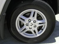 hondacrv_clean tire.jpg