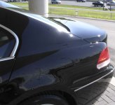 bmwtrunk.jpg