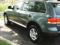 7892s2010036-med.jpg