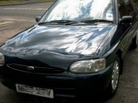 ford escort 001.jpg