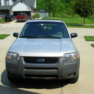 2002 Escape, with Z2 Pro, hood shot