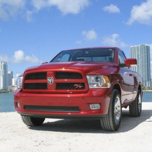 dodge-ram-sport-r-t-14_460x0w
