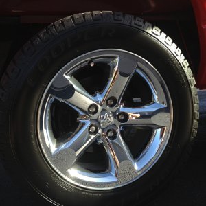 Pinnacle_Tire_2