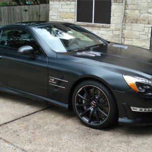 AMG 02