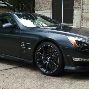 AMG 09