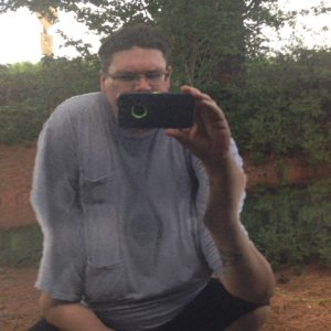 Gloss_Selfie
