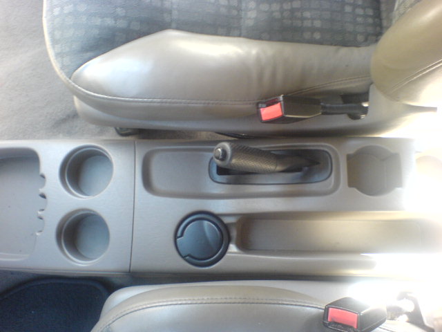 2000 Ford Escape Interior After