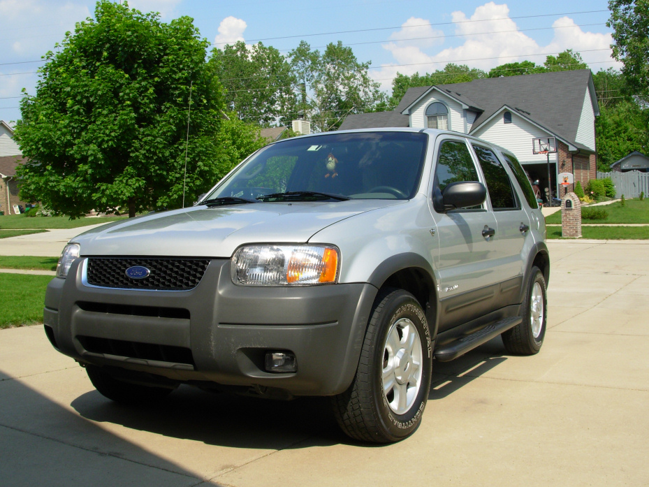 2002 Escape, with Z2 Pro, front shot