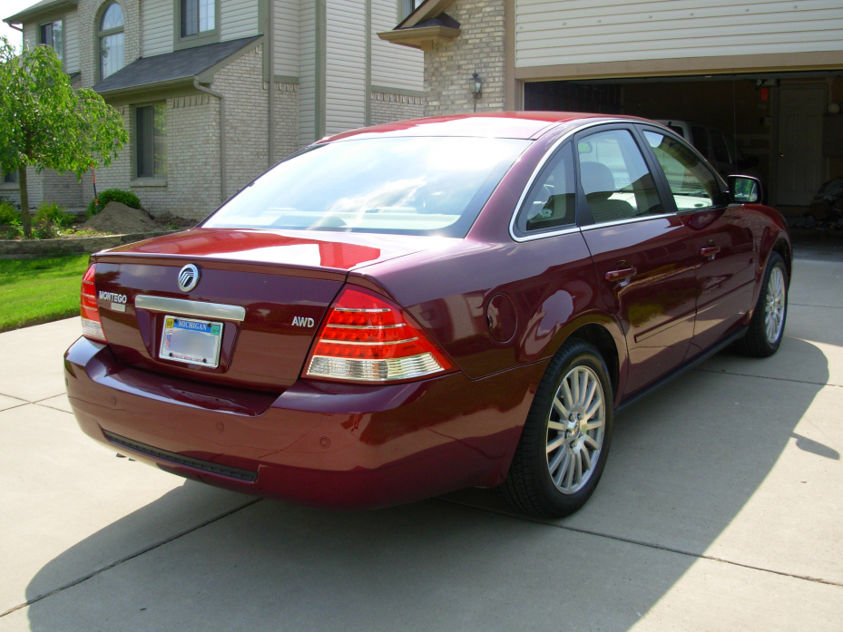 2005 Mercury Montego Premier AWD, rear passenger side