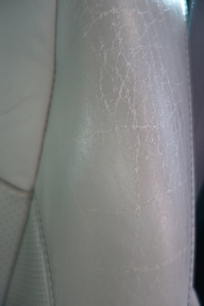 2011 Lexus ES350 semi-aniline