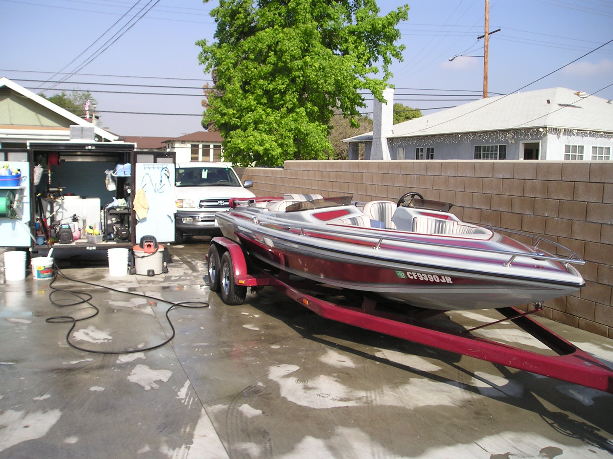 23' footer Min Day Cruiser