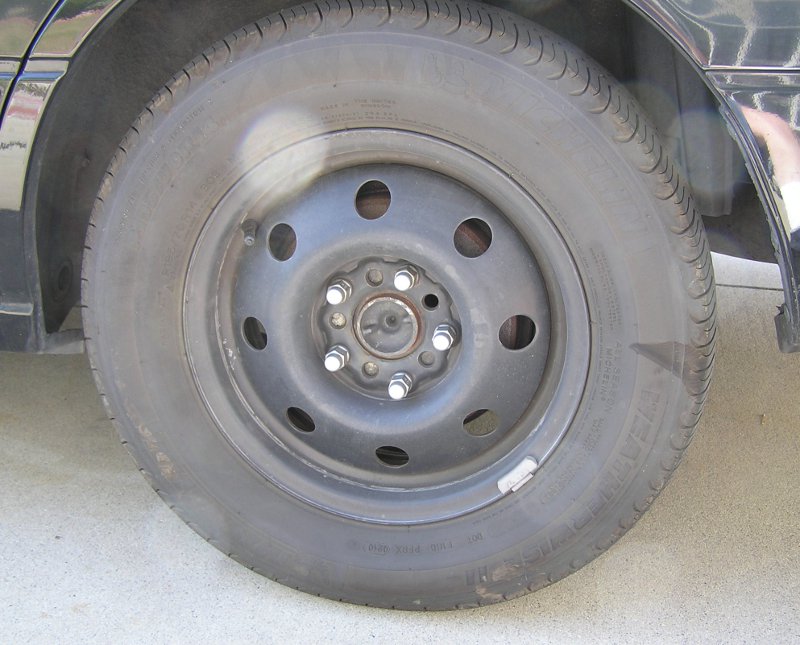 Before-99CamryLRWheel