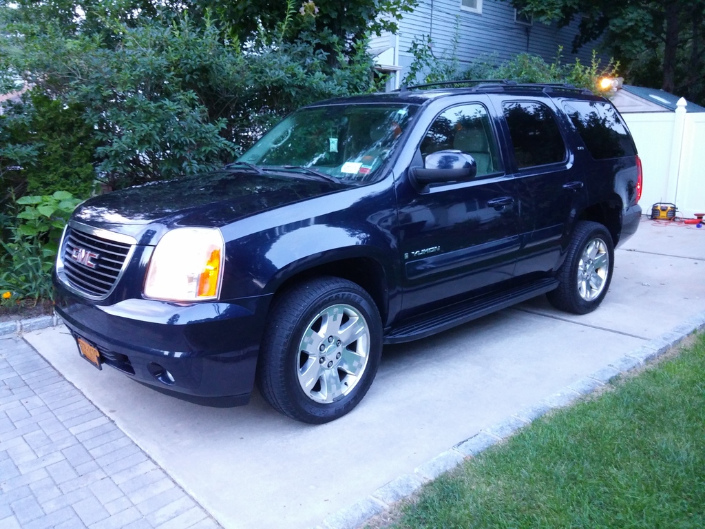 Before and after of a 2007 Tahoe i did last week