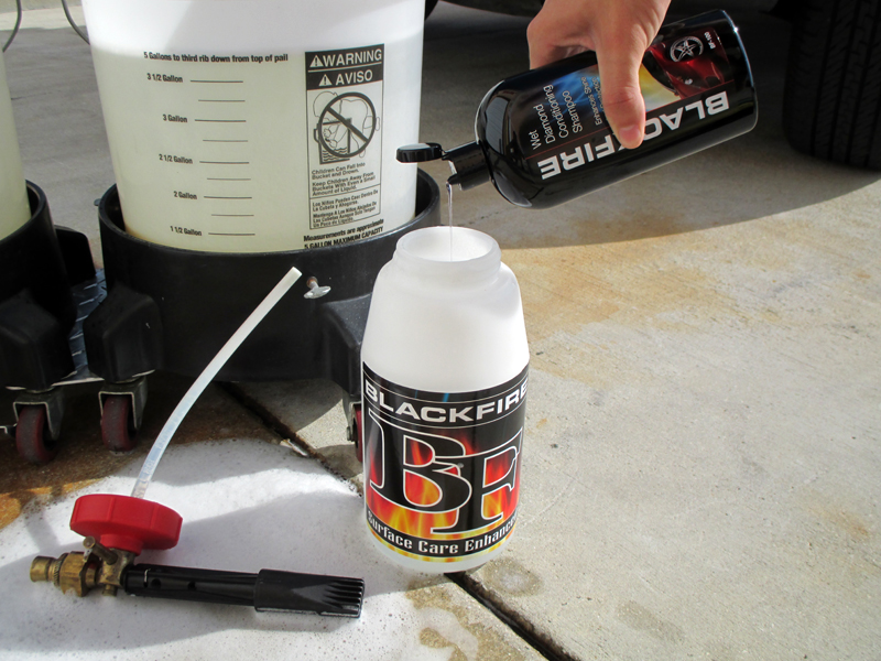 BLACKFIRE Shampoo and Foam Gun