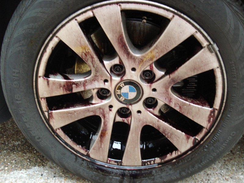 BMW 325i Wheel During