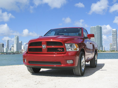 dodge-ram-sport-r-t-14_460x0w