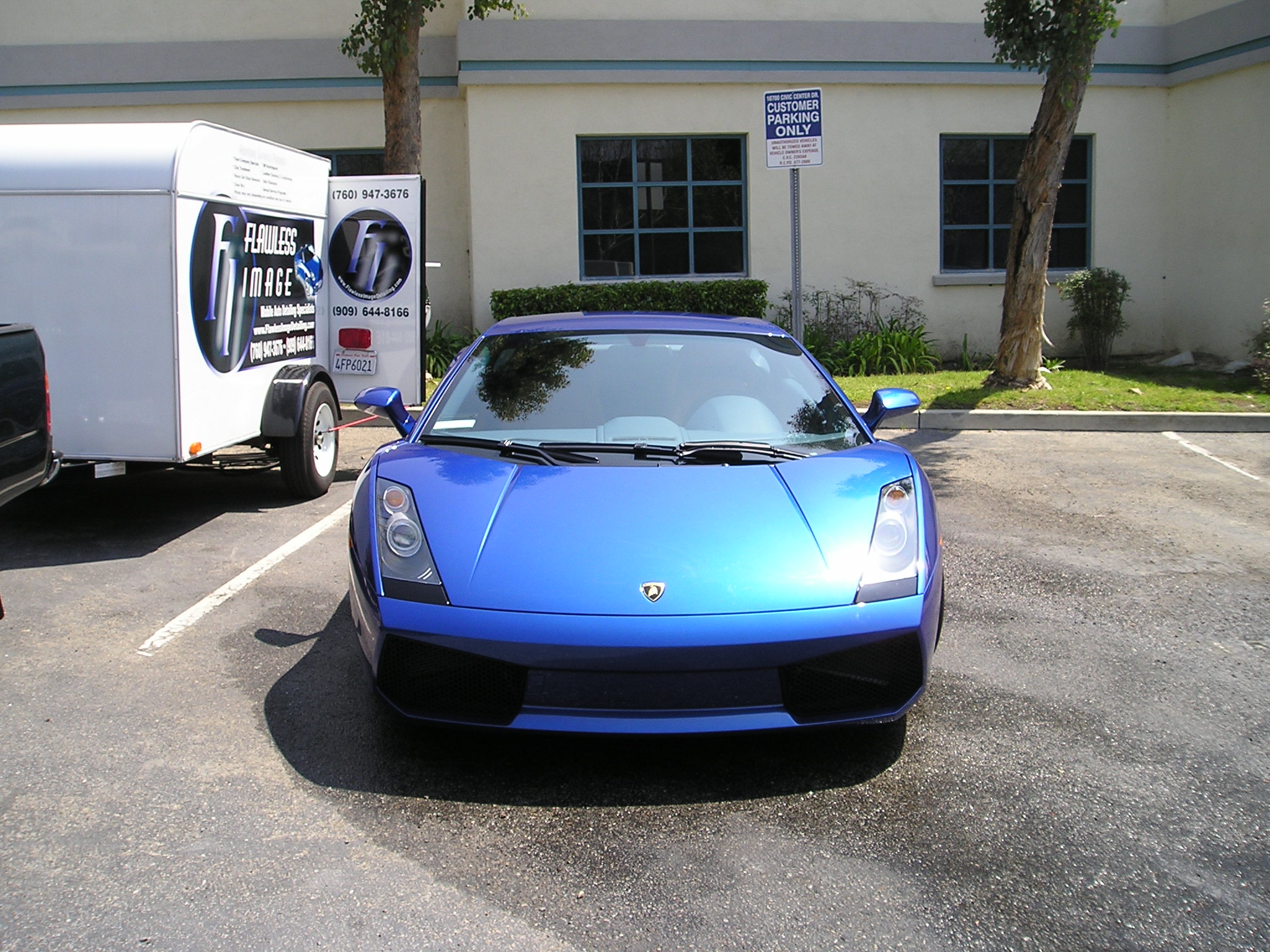 Front profile of Lambo &amp; My Rigg.