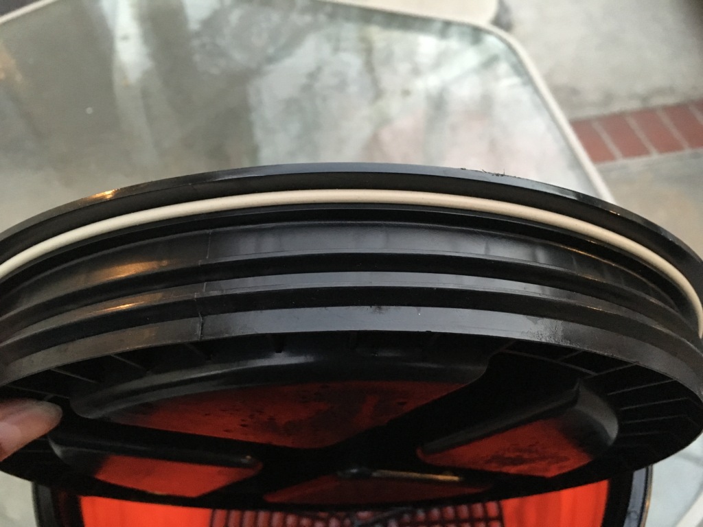 Home Depot Gamma Seal Lid