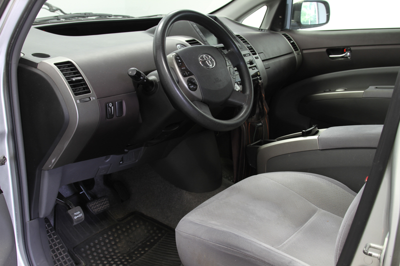 PRIUS-3