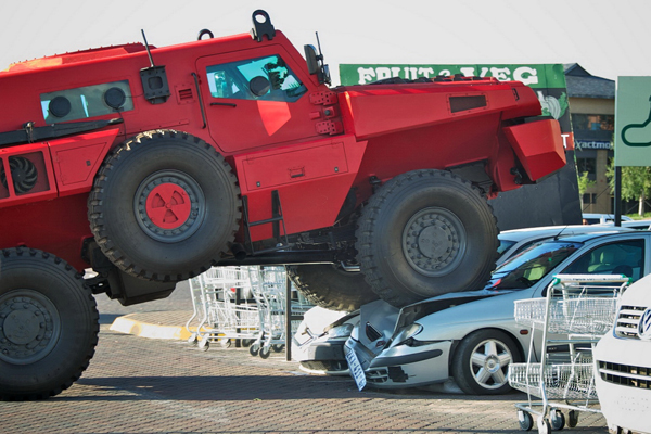 Zombie-proof-truck3-